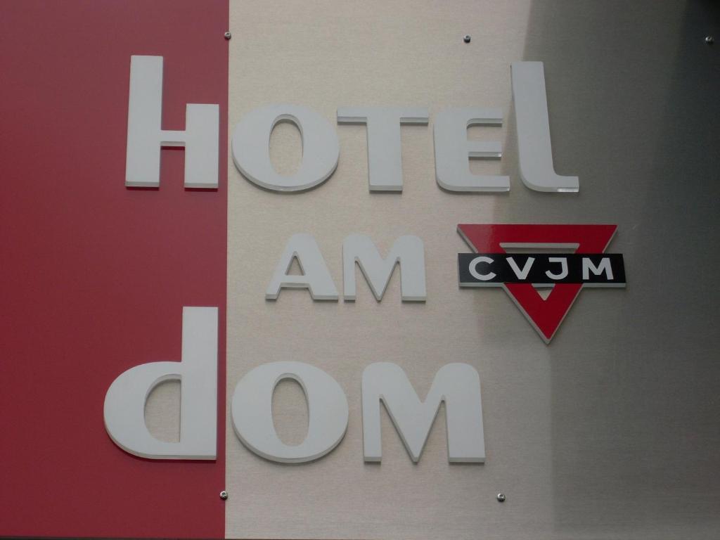 Cvjm Hotel Am Dom Lübeck Exterior foto